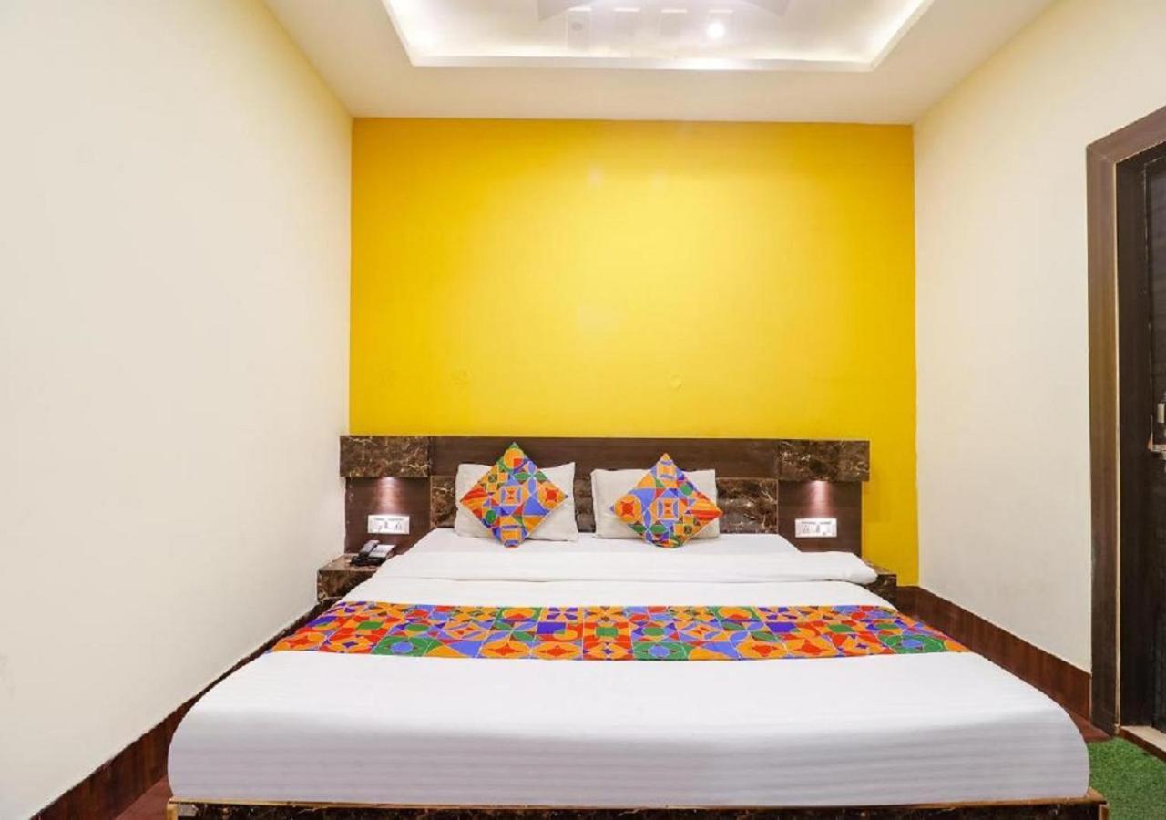 Hotel Ambika Dx Gwalior Exterior foto